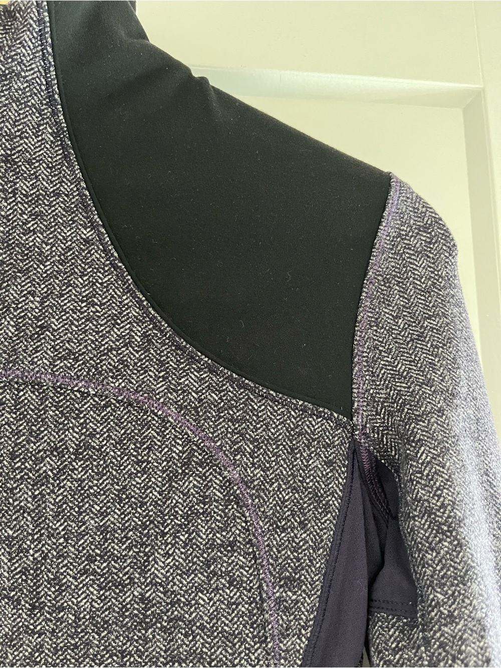 Lululemon Forme Jacket  Run Yoga Herringbone Purple - Picture 6 of 13